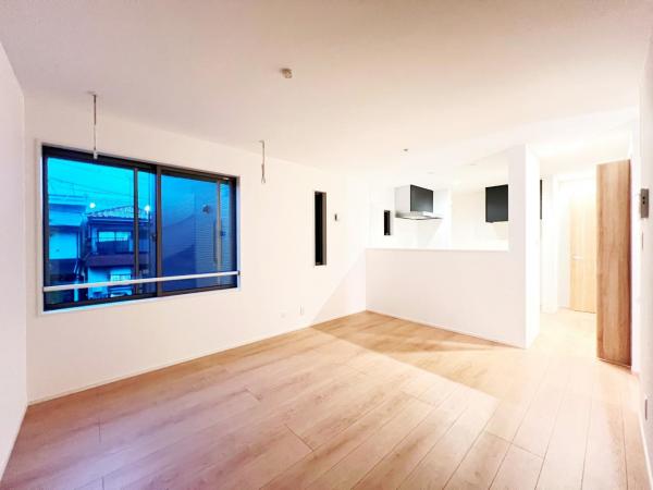 新築戸建 川崎市川崎区中島２丁目 京急大師線港町駅 4,780万円