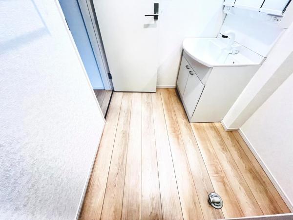 伊勢原市高森 戸建 脱衣所