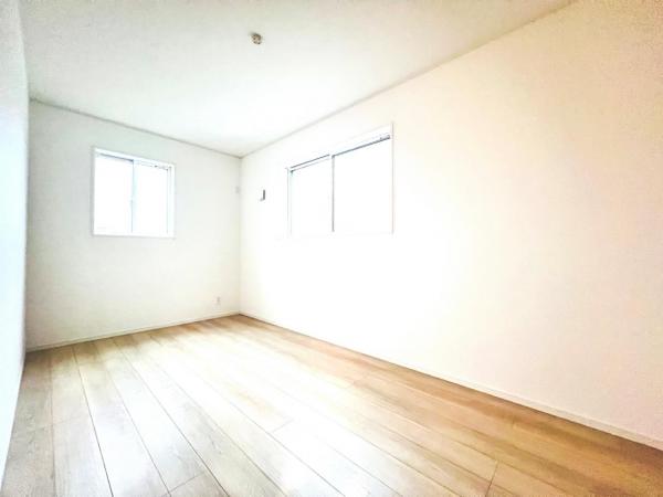 伊勢原市高森 戸建 子供部屋