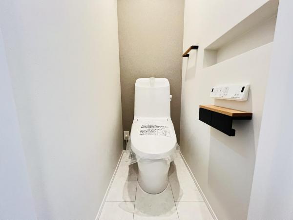 横浜市泉区中田南５丁目 戸建 トイレ