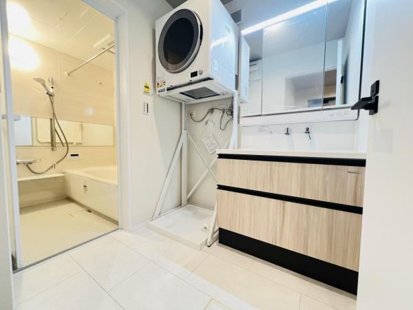 横浜市泉区中田南５丁目 戸建 脱衣所