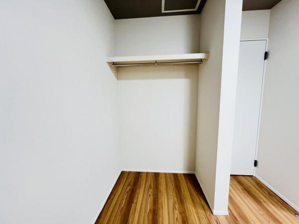 横浜市泉区中田南５丁目 戸建 収納