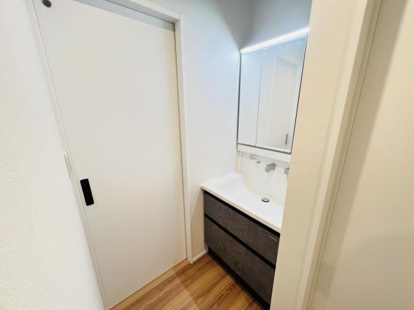 横浜市泉区中田南５丁目 戸建 脱衣所