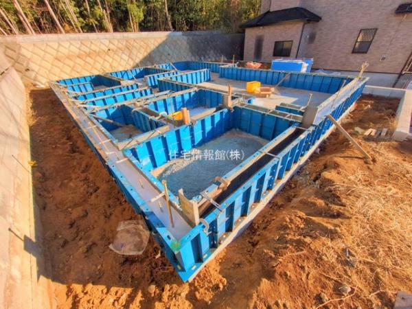 松戸市串崎南町 