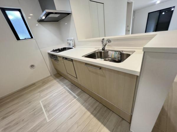 新築戸建 埼玉県川口市三ツ和１丁目 埼玉高速鉄道鳩ケ谷駅 5,799万円