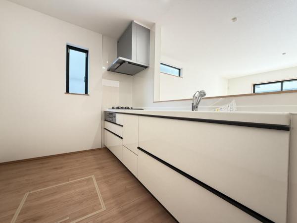 横須賀市粟田１丁目 戸建 構造・工法・仕様