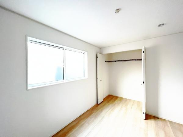 相模原市中央区上溝第140　戸建 洋室