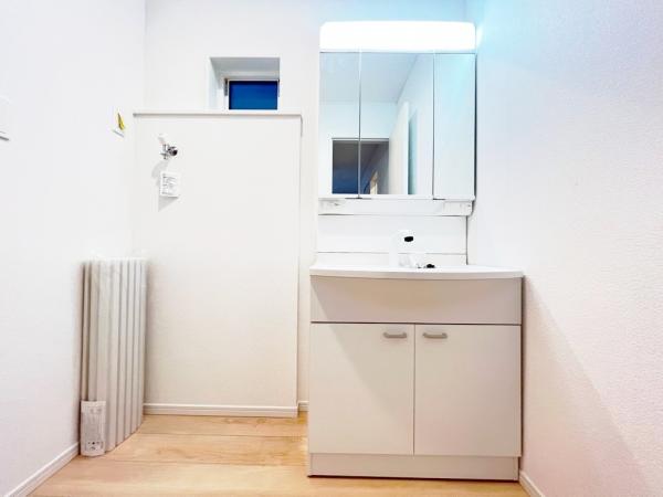 相模原市中央区上溝第140　戸建 洗面化粧台