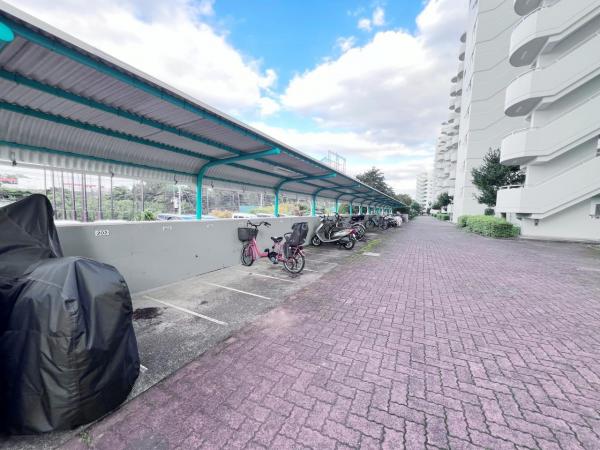 南えびな杉久保サンパルク６５０ 駐輪場