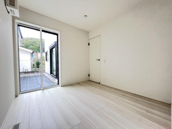 八王子市弐分方町２４－１期 戸建 洋室