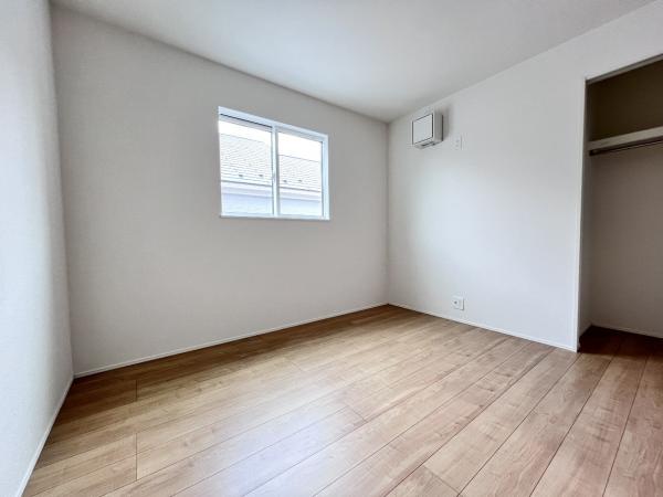 八王子市弐分方町２４－１期 戸建 洋室