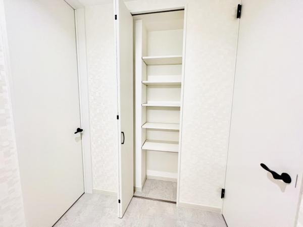 中田東4丁目 収納