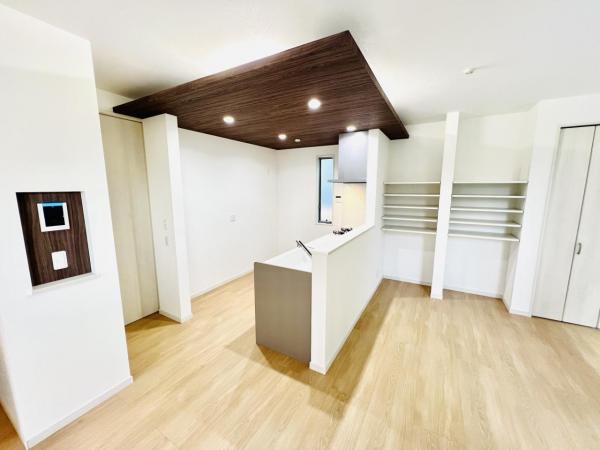 中田東4丁目 ダイニングキッチン