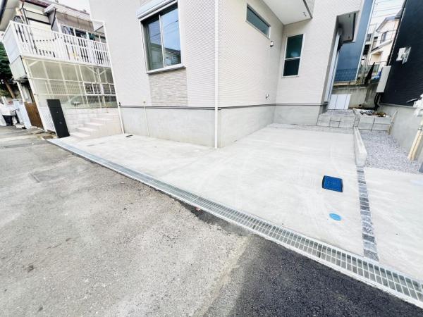 中田東4丁目 駐車場