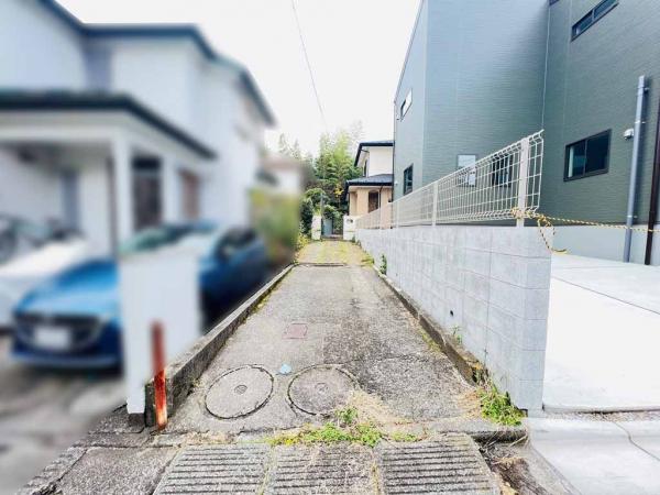 相模原市緑区若葉台３丁目 中古戸建 駐車場