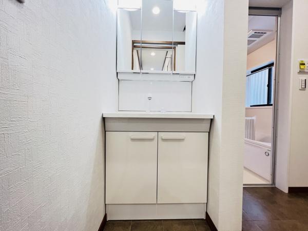 相模原市緑区若葉台３丁目 中古戸建 洗面化粧台