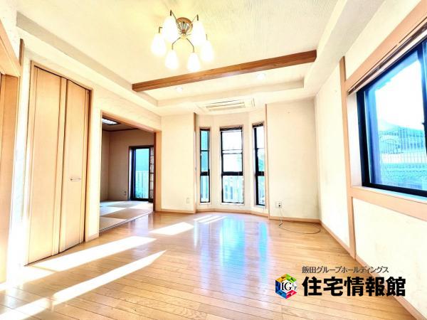 平塚市片岡 中古戸建 リビングダイニング
