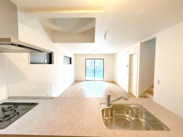 新築戸建 伊勢原市石田 小田急線愛甲石田駅 4,199万円