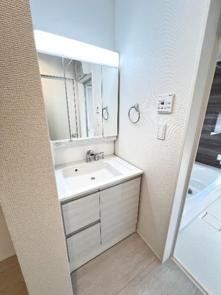 富士見市水谷東14期1棟 洗面化粧台