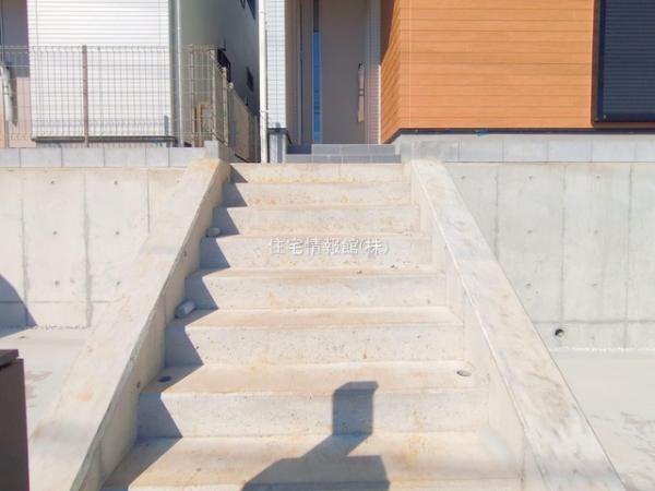 横浜市青葉区恩田町1期 