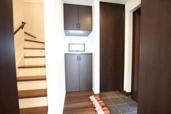 日高市大字原宿 戸建 玄関