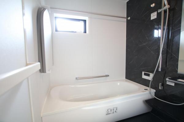 日高市大字原宿 戸建 浴室