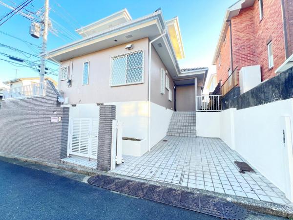 横浜市緑区三保町 中古戸建 駐車場