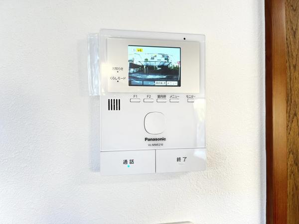 横浜市緑区三保町 中古戸建 TVモニター付きインターフォン