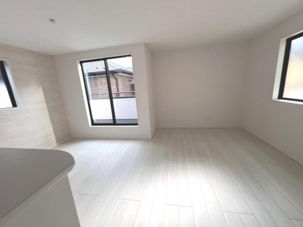 新築戸建 川口市本前川１丁目 JR京浜東北線蕨駅 2,799万円