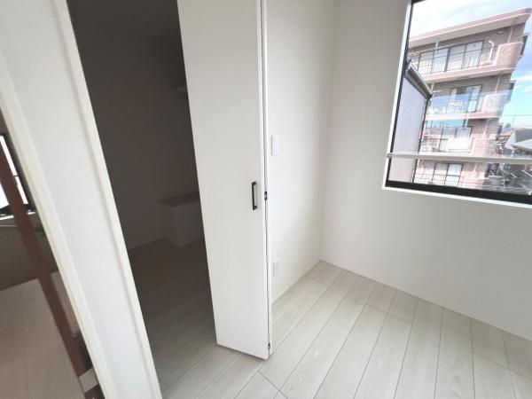 川口市本前川１丁目 戸建 収納