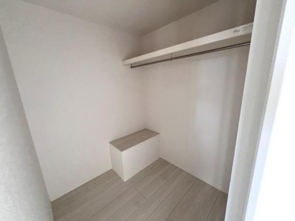 川口市本前川１丁目 戸建 ウォークインクローゼット