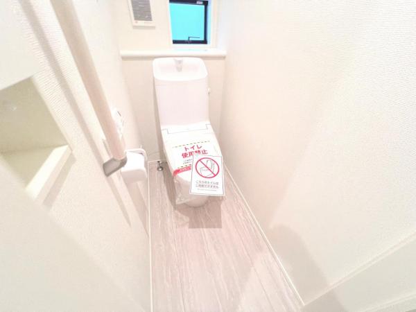 川口市本前川１丁目 戸建 トイレ