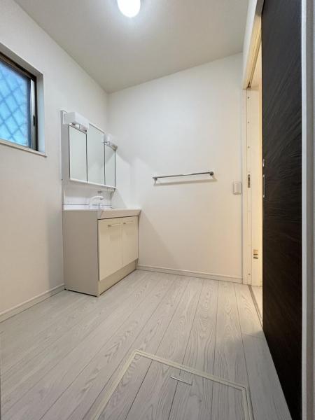 川越市大塚１丁目 中古戸建 脱衣所