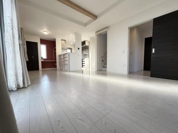 川越市大塚１丁目 中古戸建 リビング