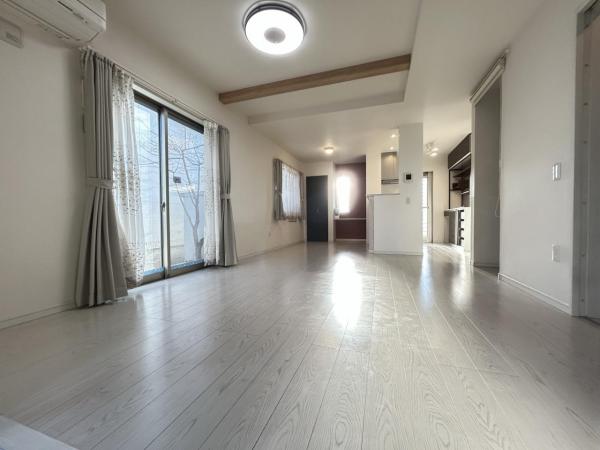 川越市大塚１丁目 中古戸建 リビングダイニング