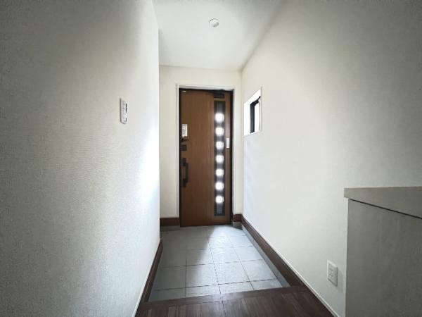 富士見市渡戸1丁目 玄関