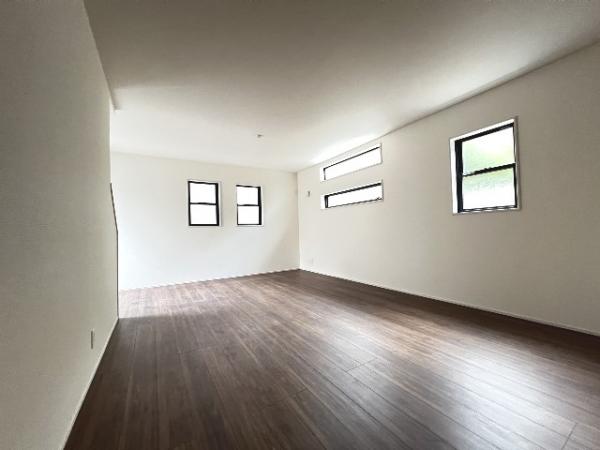 富士見市渡戸1丁目 リビングダイニング