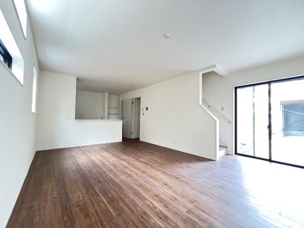 富士見市渡戸1丁目 リビング