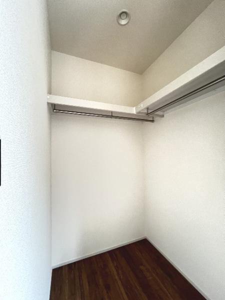 富士見市渡戸1丁目 ウォークインクローゼット