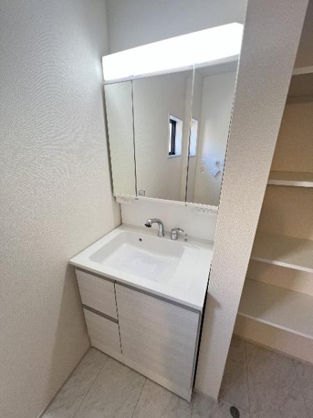 富士見市渡戸1丁目 洗面化粧台