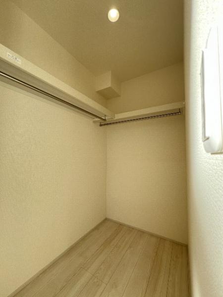 富士見市渡戸1丁目 ウォークインクローゼット