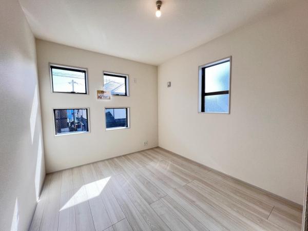 大和市西鶴間７丁目 戸建 洋室