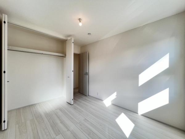 大和市西鶴間７丁目 戸建 収納