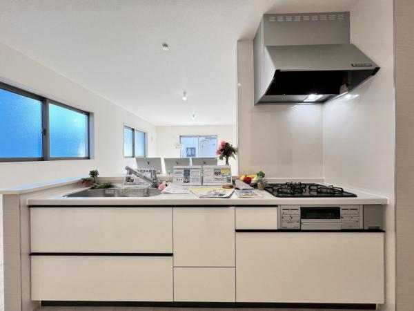 大和市西鶴間７丁目 戸建 キッチン