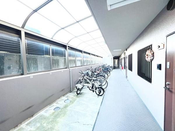 フローレンスパレス矢部 駐輪場