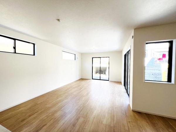 新築戸建 柏市中新宿１丁目 千代田常磐線北小金駅 3,668万円