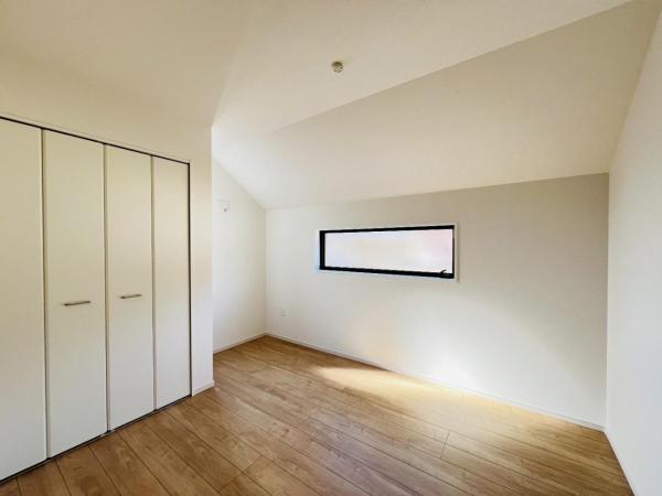 柏市中新宿１丁目 戸建 玄関