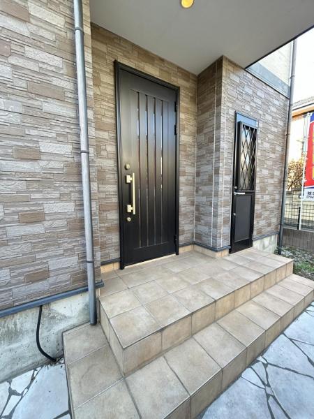川越市今成１丁目 中古戸建 玄関(共用部)