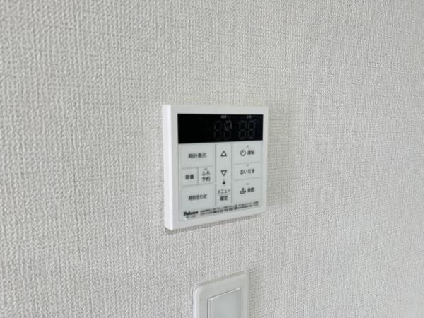 春日部市米島6期　戸建 発電・温水設備(専用部)
