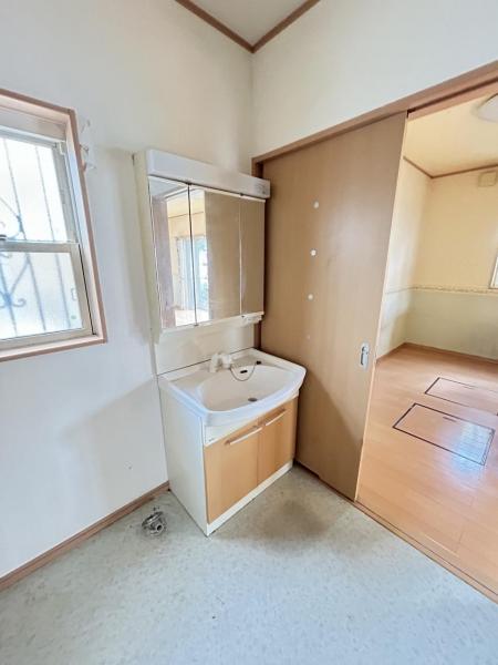 川越市氷川町 中古戸建 洗面化粧台